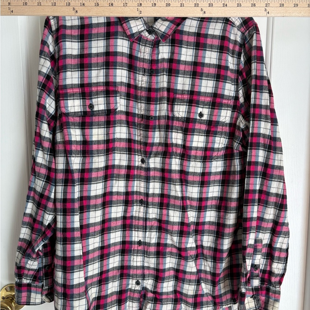 Northcrest Red and Black Plaid Casual Shirt